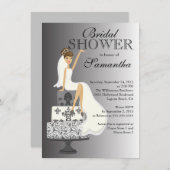 Modernes Graues Brünettes Brautpaar-Brautparty Einladung (Vorne/Hinten)