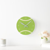 Modernes Green Tennis Ball-Geschenk Runde Wanduhr (Zuhause)