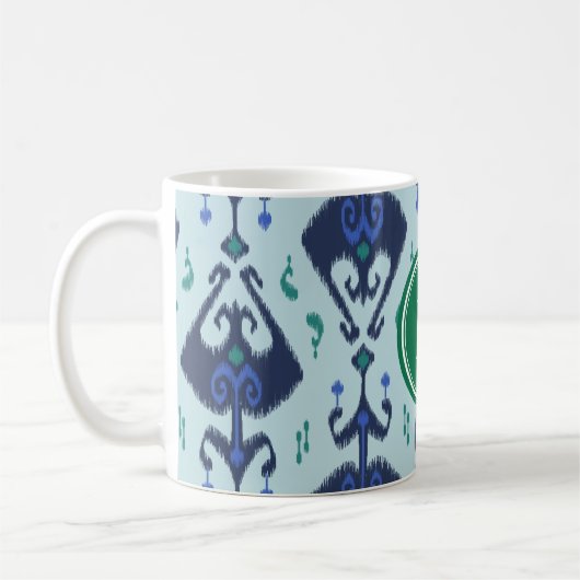 Modernes grün-blaues ikat Stammes- Mustermonogramm Kaffeetasse (Links)