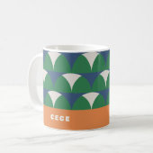 Modernes, grün geometrisches Retro personalisiert Kaffeetasse (Vorderseite Links)