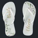 Modernes Grün Goldene geometrische Personalisierte Badesandalen<br><div class="desc">Rustikales botanisches Blattgrün-Design mit personalisiertem Namen,  schlicht und elegant,  großartige personalisierte Geschenke für BrautAlle passenden Stücke in Kollektion</div>