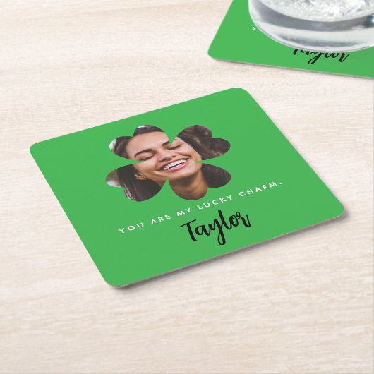 Modernes grünes Glück in der Liebe Kleeblatt Klees Rechteckiger Pappuntersetzer (angewinkelt)