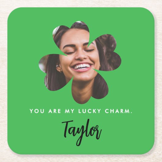 Modernes grünes Glück in der Liebe Kleeblatt Klees Rechteckiger Pappuntersetzer (Vorderseite)