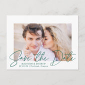 Modernes grünes Script-Foto Save the Date Ankündigungspostkarte (Vorderseite)