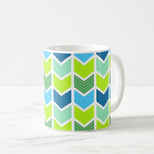 Modernes grünes und blaues geometrisches Zickzack Kaffeetasse (VorderseiteRechts)