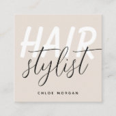 Modernes Haar-Stilskript beige Quadratische Visitenkarte (Vorderseite)
