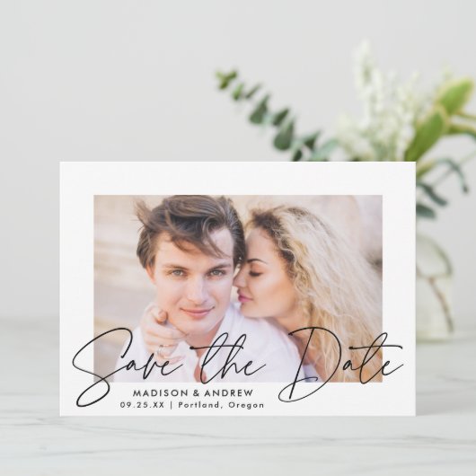 Modernes handgeschriebenes Black Script-Foto Save The Date (Stehend Vorderseite)