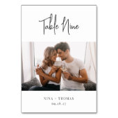 Modernes handgeschriebenes + klassisches Serif-Fot Tischnummer (Vorderseite)