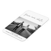 Modernes handgeschriebenes Script-Foto Hochzeitdat Magnet (Linke Seite)
