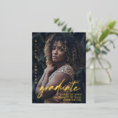 Modernes, handgeschriebenes Skript | Foto Overlay Folie Einladungspostkarte (Stehend vorne)