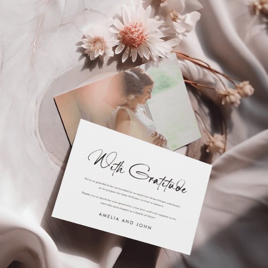 Modernes handgeschriebenes Skript-Schwarz-weißes F Dankeskarte