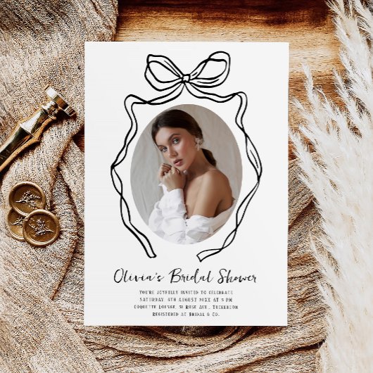 Modernes handgezeichnetes Brautparty Einladung