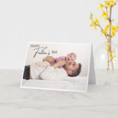 Modernes Happy Vatertag Script-Foto Karte (Gelbe Blume)
