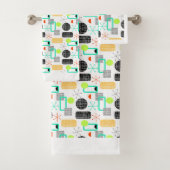 Modernes, hell geometrisches Gemusterte Badhandtuch Set (Insitu)