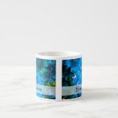 Modernes hellblaues Blumenmuster Espressotasse (Vorderseite)