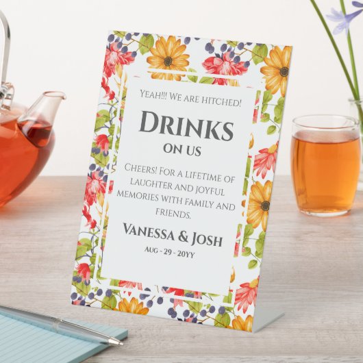 Modernes, helles Blumenmuster Hochzeitssymbol für Sockelschild (In Situ)