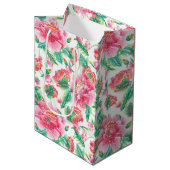 Modernes, helles Girl-Pink-Blume-Muster Mittlere Geschenktüte (Vorderseite Schrägansicht)