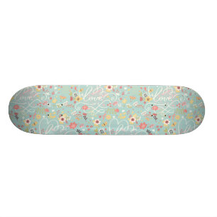 Modernes helles romantisches Muster Skateboard