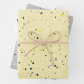 Modernes hellgelbes Terrazzo-Muster Geschenkpapier Set (Beispiel)