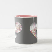 Modernes Herz der Liebe Zweifarbige Tasse (Mittel)