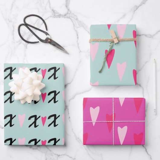 Modernes Herz rosa X- und Herz-Muster Geschenkpapier Set (Vorderseite)