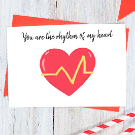 Modernes Herz und Kardiogramm Mitteilungskarte