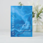 Modernes Hochzeitblau Einladung (Stehend Vorderseite)