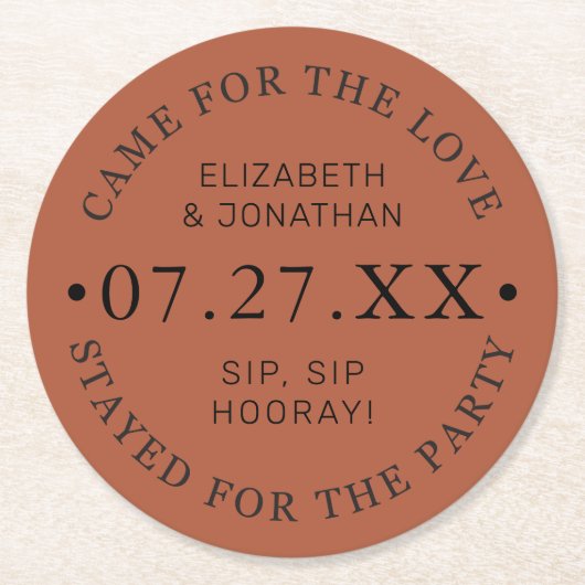 Modernes Hochzeitsdatum für maßgeschneiderte Hochz Runder Pappuntersetzer (Vorderseite)