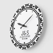 Modernes Hochzeitskaffee Personalisiert Große Wanduhr (Winkel)