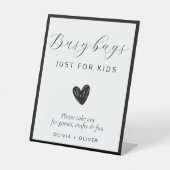 Modernes Hochzeitskinder-Bestickungszeichen Sockelschild (Vorderseite)