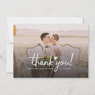 Modernes Hochzeitstil-Foto mit handgeschriebener D