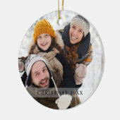 Modernes Holiday Family Foto Schneeflocken Keramik Ornament (Links)
