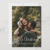 Modernes Holly Berries Weihnachtsskript-Foto Feiertagskarte (Vorderseite)