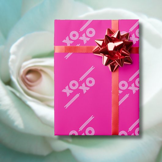 Modernes Hot Pink und weißes XOXO Valentine Geschenkpapier