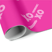 Modernes Hot Pink und weißes XOXO Valentine Geschenkpapier (Rolleneckpunkt)