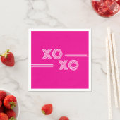 Modernes Hot Pink und weißes XOXO Valentine Serviette (Beispiel)