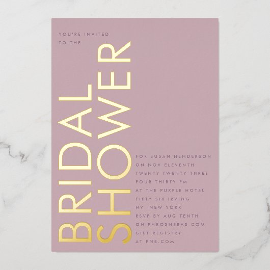 Modernes Individuelle Name Mauve Lila GOLD Brautpa Folieneinladung (Vorderseite)