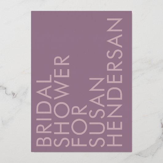 Modernes Individuelle Name Mauve Lila GOLD Brautpa Folieneinladung (Rückseite)