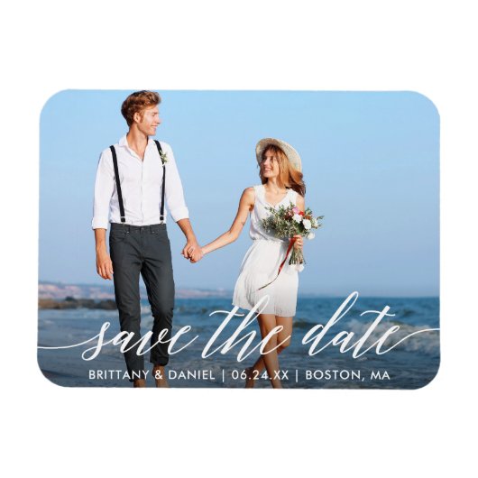 Modernes Kalligrafie-Skript Save the Date Foto Magnet (Horizontal)