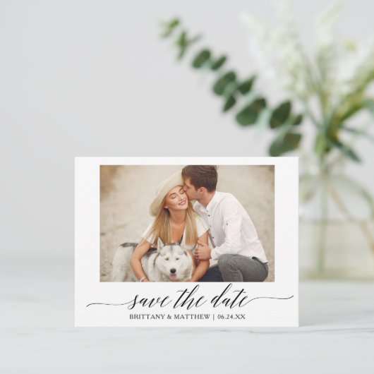 Modernes kalligrafisches Minimalistisches Save the Postkarte (Stehend Vorderseite)