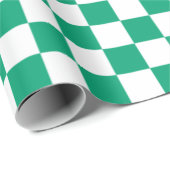 Modernes, kariertes, grünes und weißes Muster Geschenkpapier (Rolleneckpunkt)