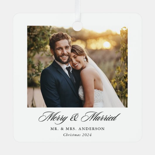 Modernes klassisches Merry-und Verheiratetes Hochz Ornament Aus Metall (Vorderseite)