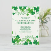 Modernes Kleeblatt St. Patrick's Party Einladung (Stehend Vorderseite)
