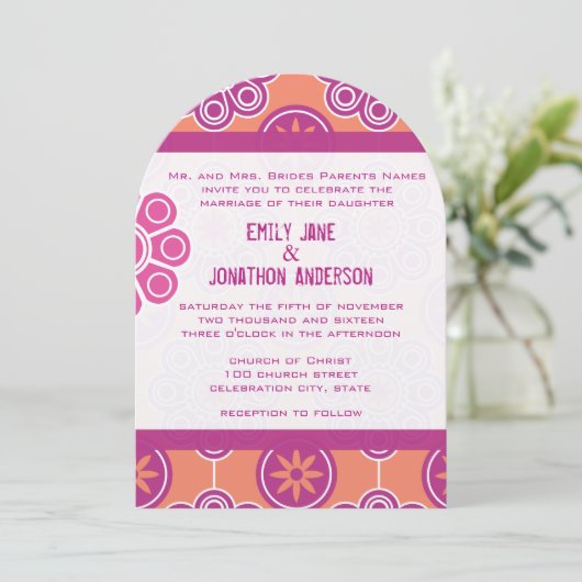 Modernes Korallenrosa und orangefarbenes Muster Einladung (Stehend Vorderseite)