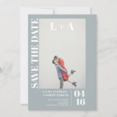 Modernes, kühn staubblaues erstes Foto Save the Da Save The Date (Vorderseite)
