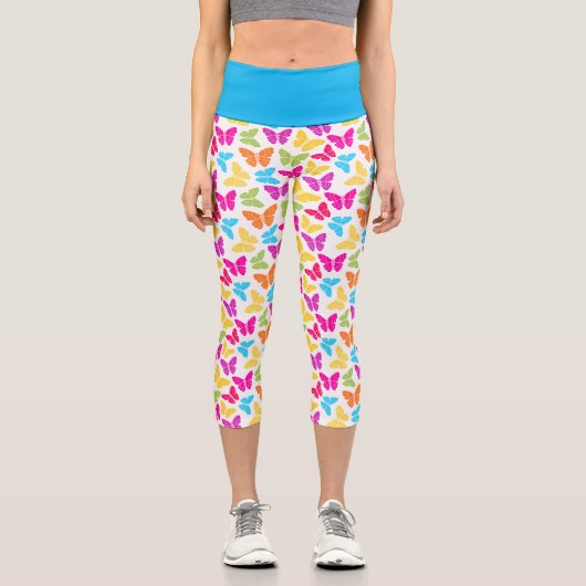 Modernes, lebendiges Rainbow Butterfly Niedliches Capri Leggings (Vorderseite)