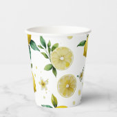 Modernes lemonblaues Blumenskript-Brautparty Pappbecher (Vorderseite)
