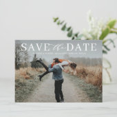 Modernes Liebe Mix Typografy Overlay-Foto Save The Date (Stehend Vorderseite)