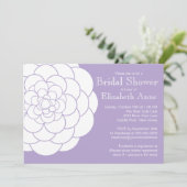 Modernes, Lila Dahlia Blume Floral Brautparty Einladung (Stehend Vorderseite)