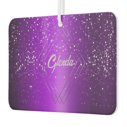 Modernes, Lila gebürstetes Metall mit Silver Monog Autolufterfrischer (Links)